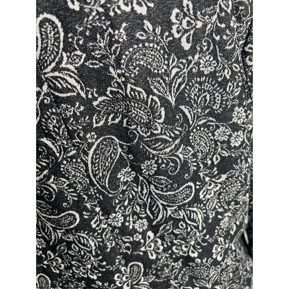 QVC Isaac Mizrahi Live! Super Stretch Woven Jacquard Blazer NWOT BLACK SIZE 10 - Picture 3 of 9